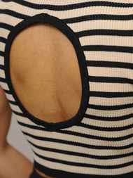 Дамски комплект черно/бежов - топ и пола OZONEE O/JK262