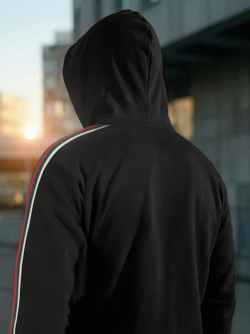 Мъжки суитшърт с качулка черен OZONEE JS/8B1731/3