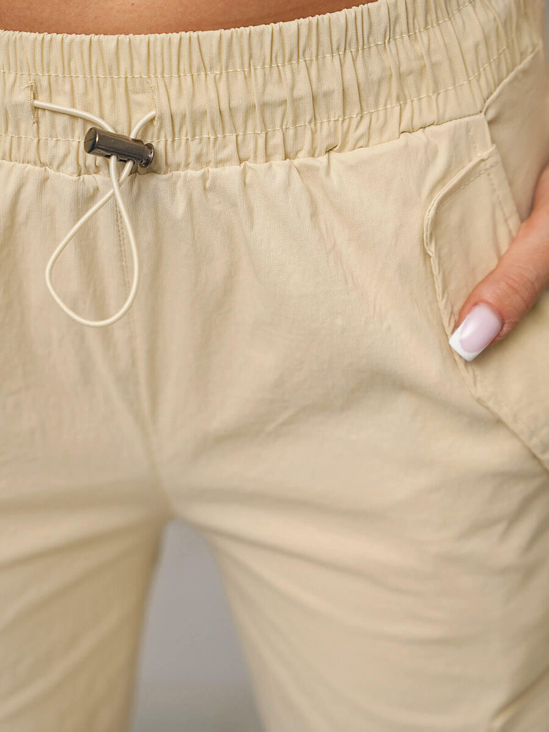 Дамски панталон екрю OZONEE O/TT00393