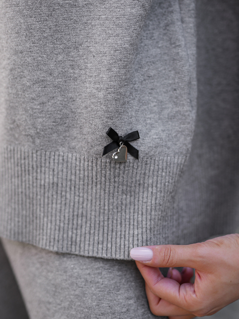 Дамски анцуг от две части сив OZONEE JS/53C5203/2