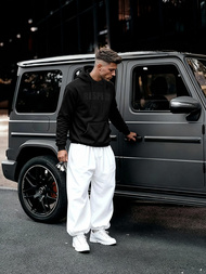 Мъжки суитшърт с качулка черен OZONEE JS/8B1968/3