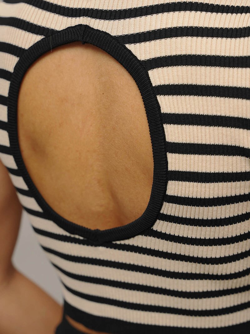 Дамски комплект черно/бежов - топ и пола OZONEE O/JK262